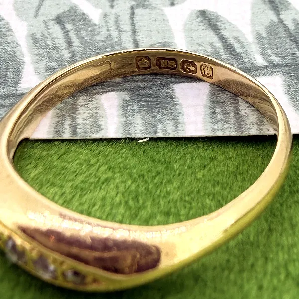 Birmingham 1918! Antique 18ct Gold Five Stone Diamond Boat Ring — image 8